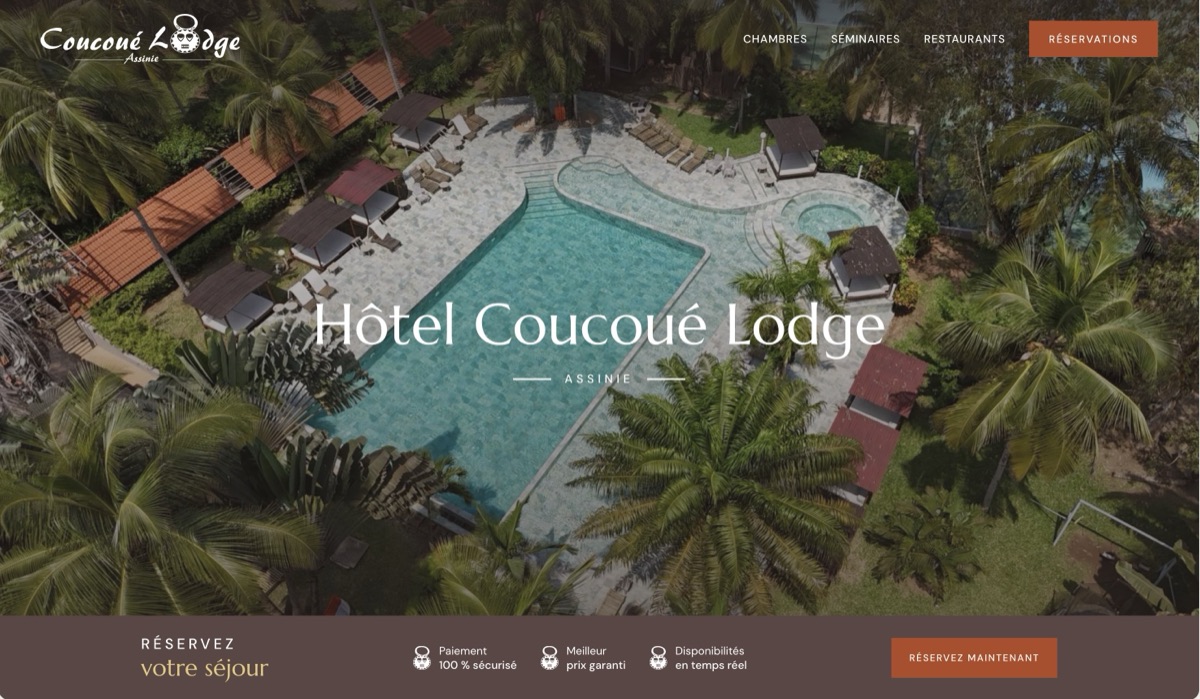 Site internet de l'hôtel Coucoué Lodge à Assinie, Côte d'Ivoire